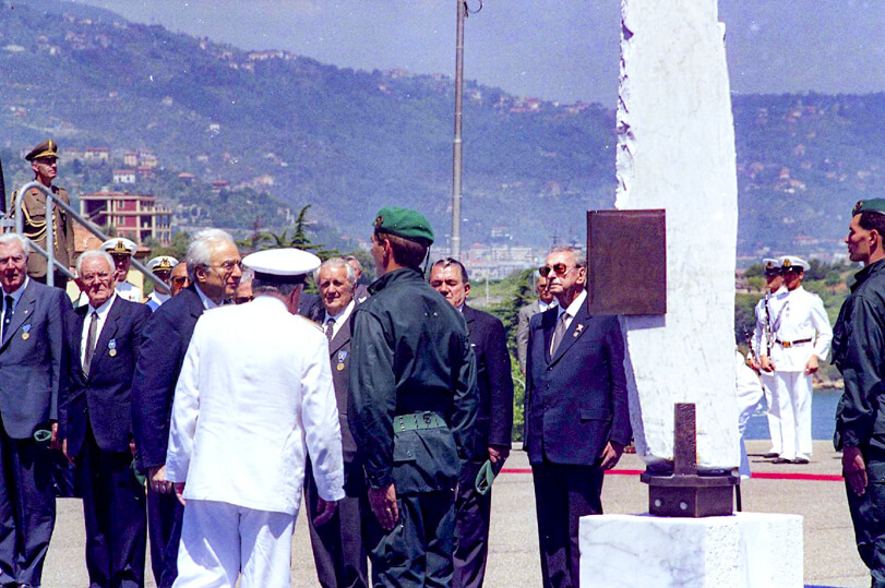 Bandiera di guerra (10) La Bandiera di guerra di COMSUBIN