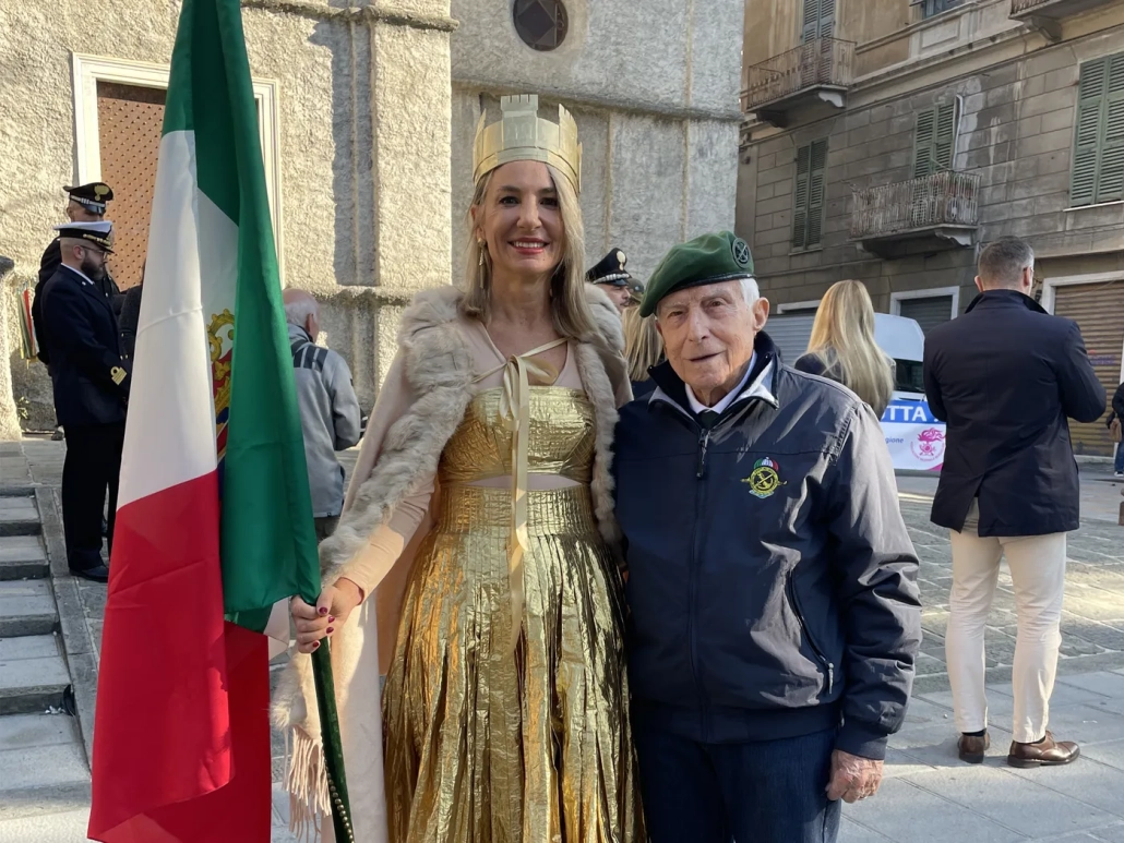 Bella Italia 1 La Bella Italia ed il Presidente ad Honorem Gianfranco Pianigiani, decano degli Arditi Incursori