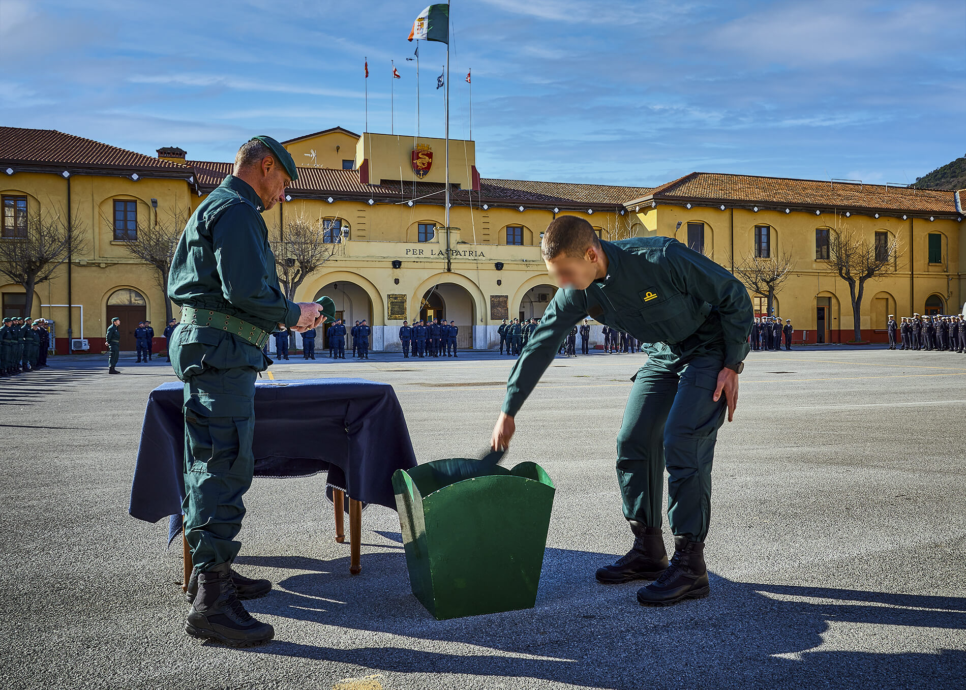Brevetto Con il berrettuccio verde nel contenitore termina la condizione di allievo incursore