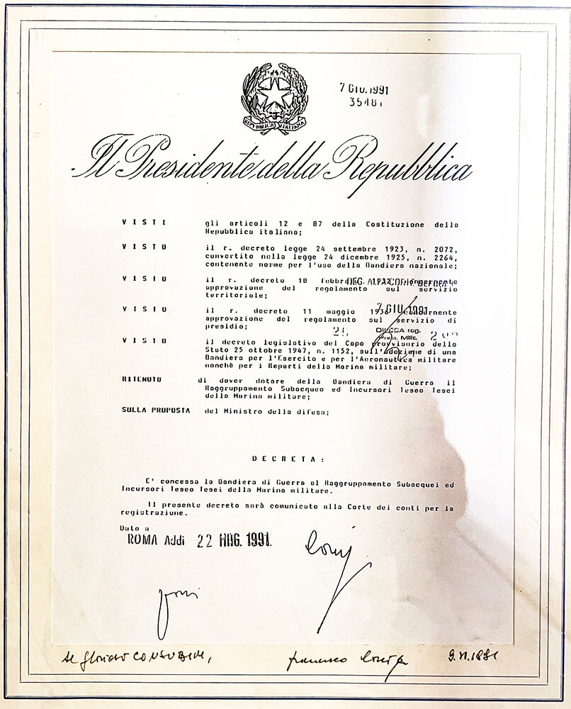 Decreto Bandiera di guerra