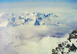 Everest10
