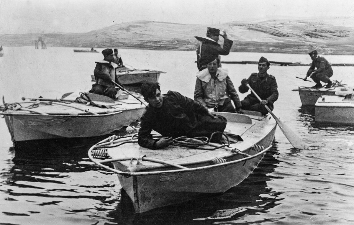 Linsen Linsen, versione tedesca dei barchini esplosivi M.T.M. della Decima Flottiglia MAS