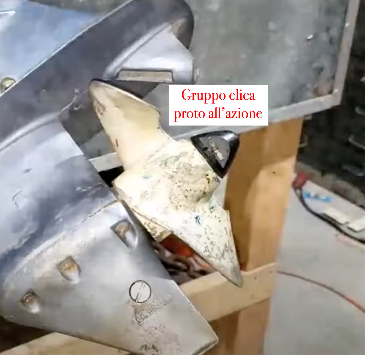 Piede elica (6) Riparazione avaria gruppo elica